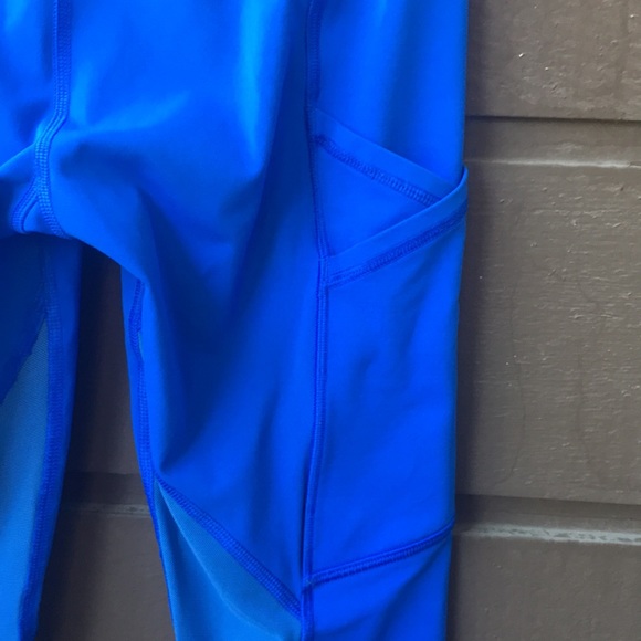 Lululemon Crop Leggings - Picture 8 of 12